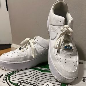 Nike Air Force 1 Sage Low